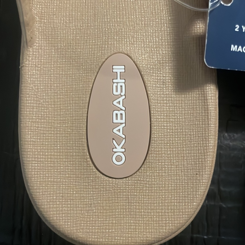 Okabashi tan sandals NWT size women's Lg 9.5-10.5 - Picture 2 of 5